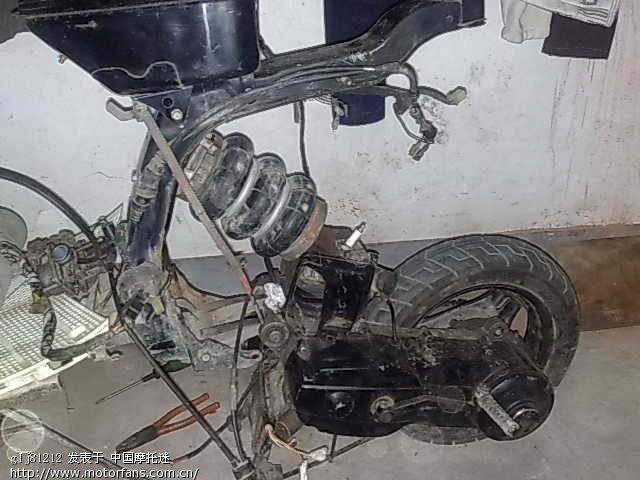 菜鸟打造全球第一辆最舒适的 本田DJ1小踏板