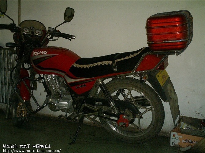 钱江的125用黑机油好还是别的全合成机油好 -