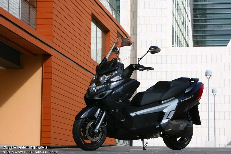 名车鉴赏之 --- 光阳旗舰踏板kymco myroad 700i