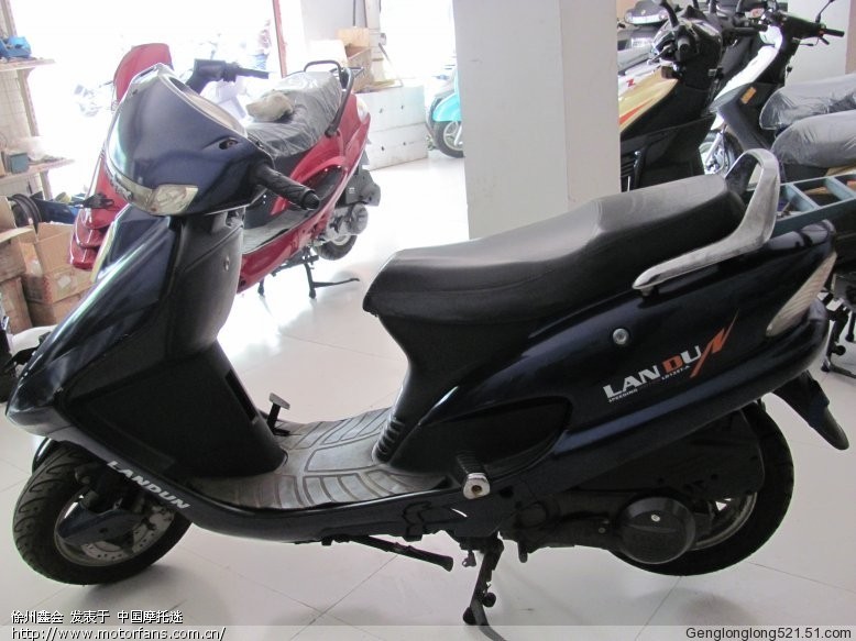 处理蓝盾牌公主款125踏板一台《已经售出》 -