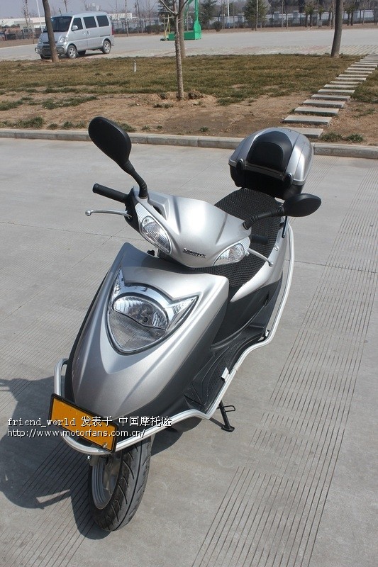 我的新大洲本田dio125t-27 灰色