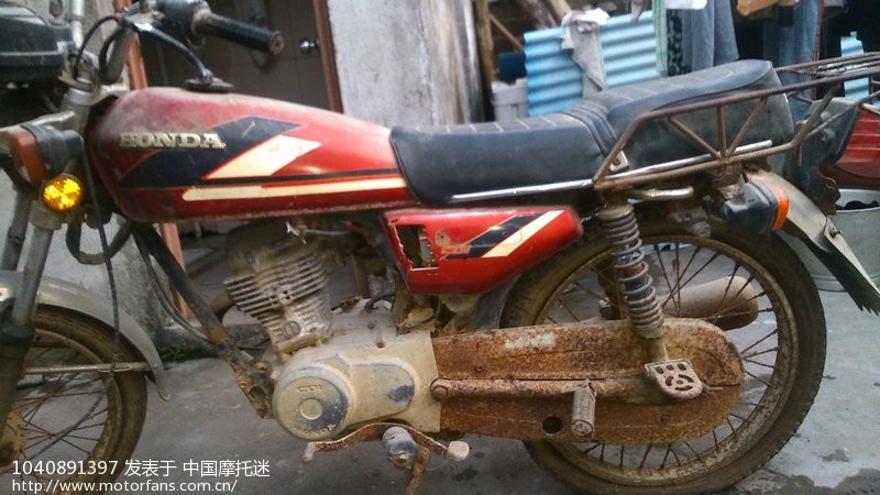 本田100c 摩托车 改装全金属摩托车透镜 作业