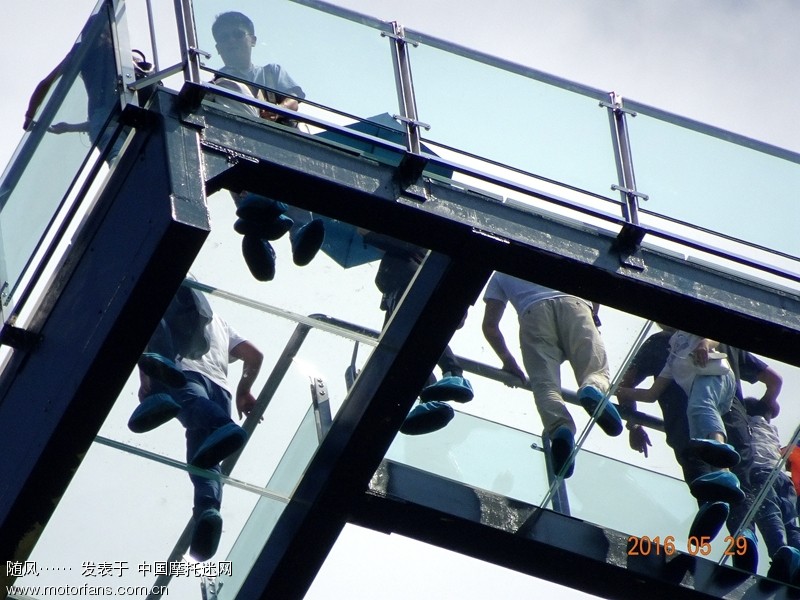 万盛奥陶纪景区的玻璃桥 - 重庆摩友交流区 - 摩