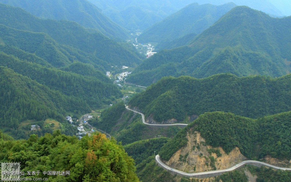 千里走单骑-16年重游游大巴山,沿途风光无限好.