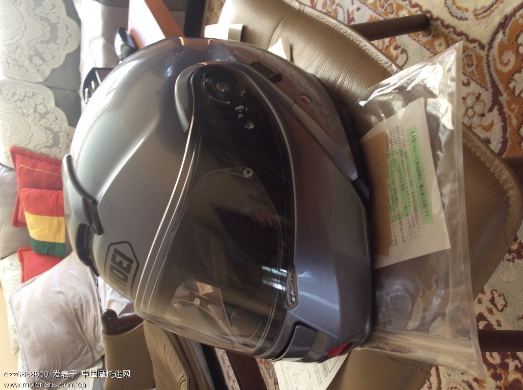 佳御110马桶能放下shoei neotec揭面盔 - 五羊