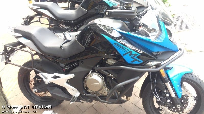 2018款春风650MT,改款多项改进,帅帅帅,我是