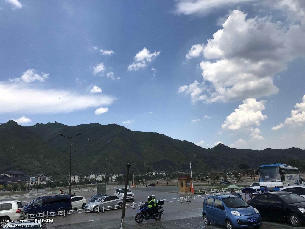 6月份的尾巴,我去五台山。