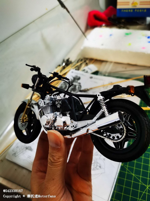 继续发作品本田cb750f