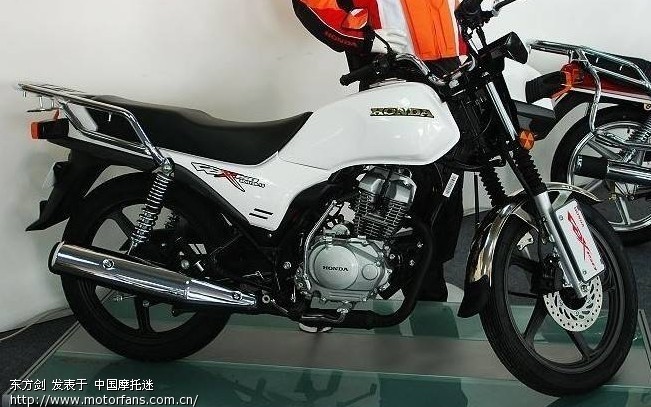 新本-cbx150 - 摩托车