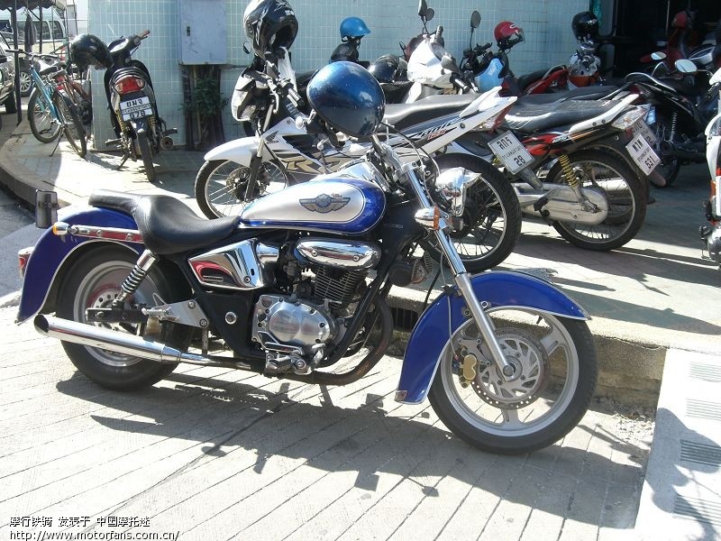 我在学开摩托车起步时会灭火,请问是什么原因